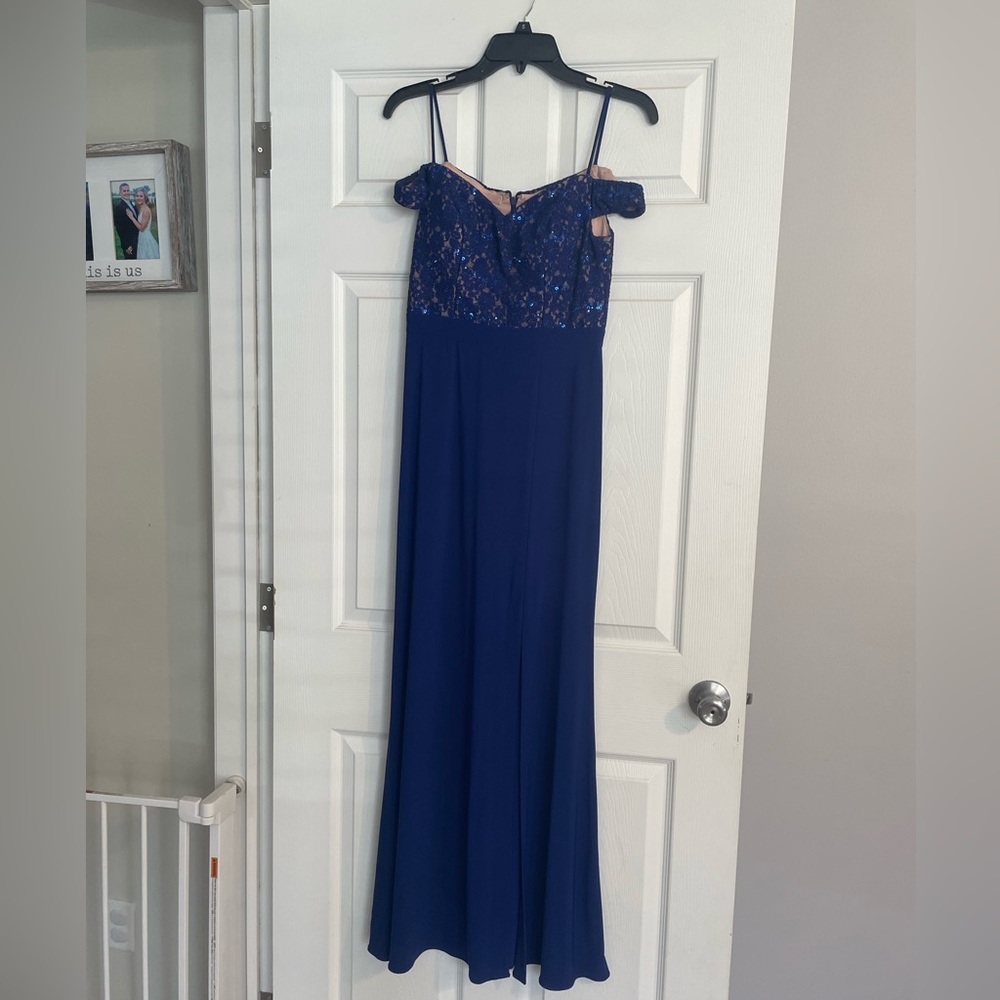 Morgan and Co floor length dress in navy blue